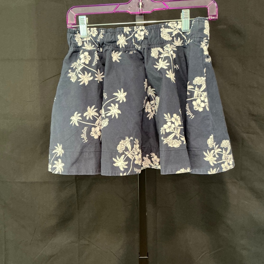 Hollister Mini Skirt Medium Navy Blue Tropical Palm Tree Floralβ Paperbag Waist
